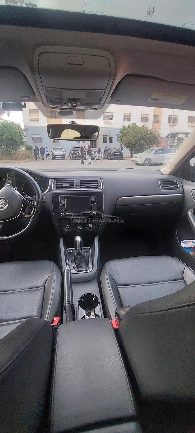 JETTA 2l modèle 09/ 2019 kilom 120 000