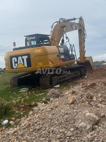 حفار هيدروليكي 320 دي 2