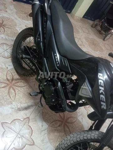 Cross à vendre très bon état. - 2