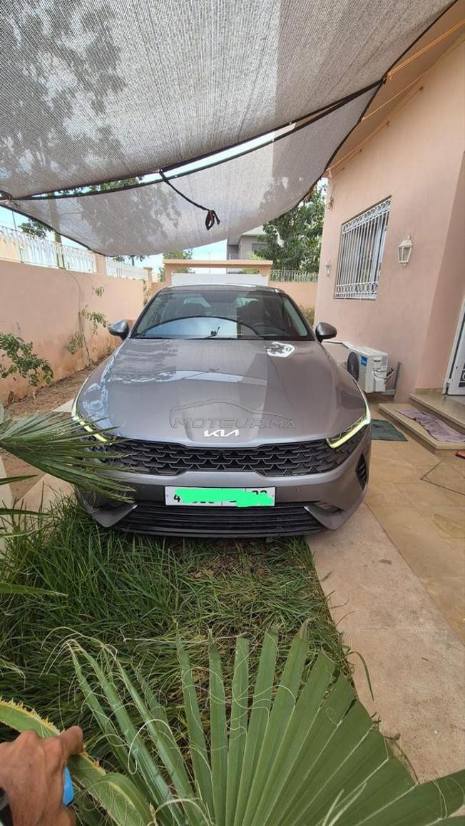 kia k5 très bonne état 