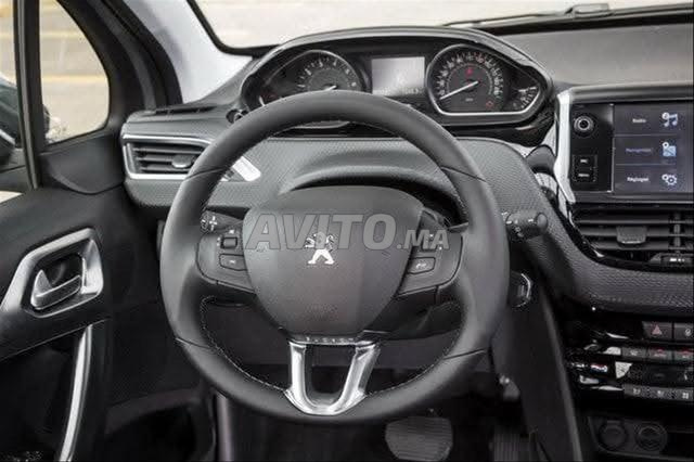 Peugeot 2008 Diesel Manuelle 2018 à Casablanca