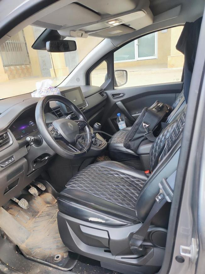 Renault Kangoo Diesel Manuelle 2024 à Marrakech