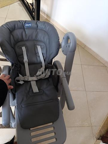 Chaise haute bébé - 2
