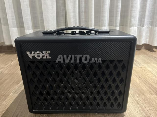 Ampli Vox VXI