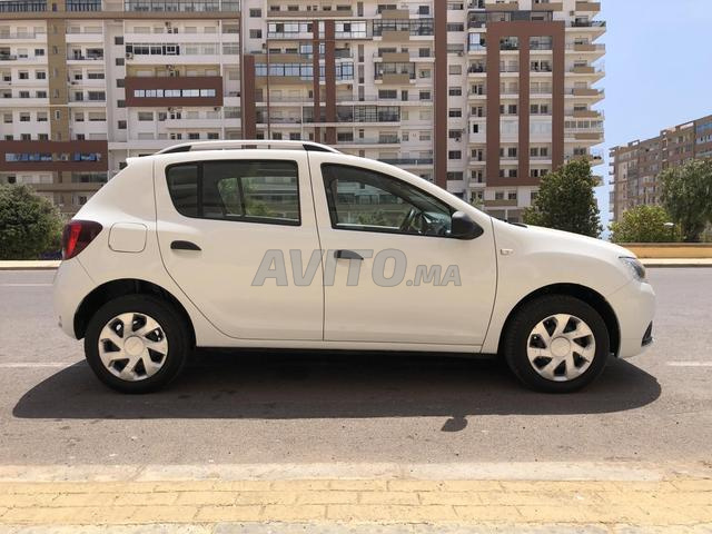 Dacia Sandero Diesel 1ère main 2021 à Agadir - 2