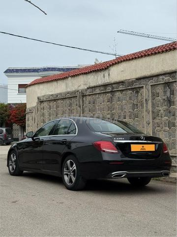 مرسيدس E كلاس 220 اليد الأولى - DERKAOUI AUTO - 2