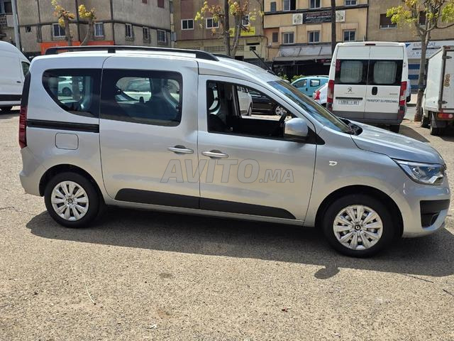 رينو إكسبريس 2022 - 2