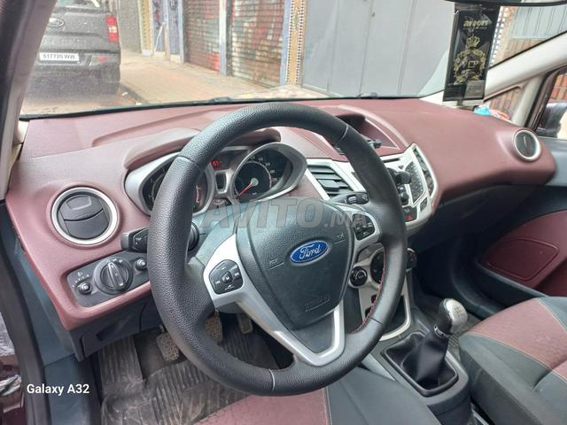 فورد فييستا للبيع بحالة ممتازة - 2