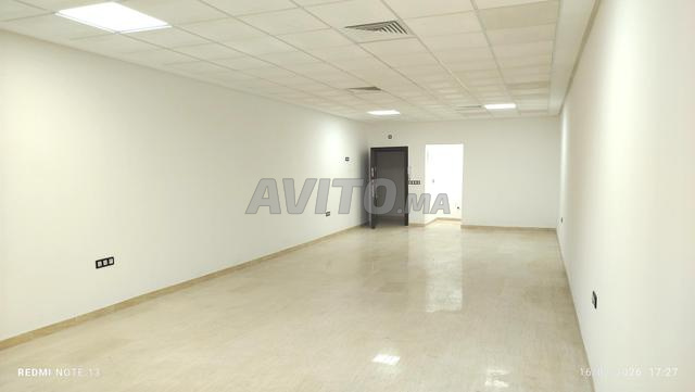 مكتب فاخر للإيجار في قلب حمرية - مكناس - 2