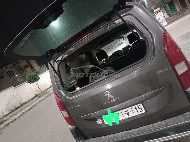 Peugeot Partner Diesel Manuelle 2020 à Fès