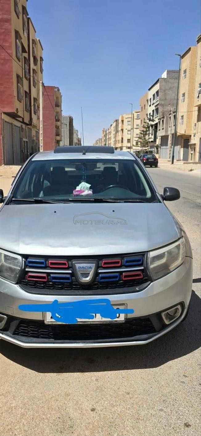 Dacia Logan Essence Manuelle 2019 à Laâyoune