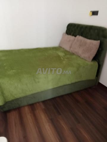 Cadre de lit avec matelas 2 places - 2