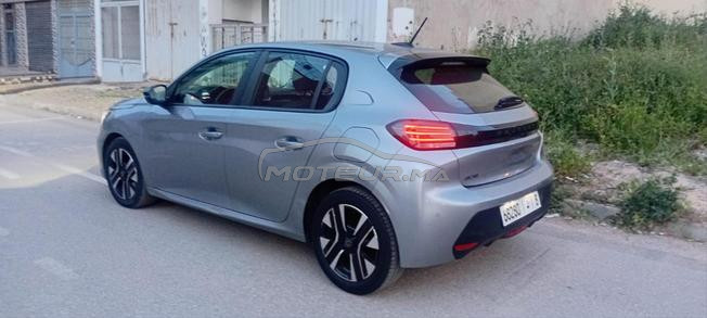 Peugeot 208 Diesel Manuelle 2024 à Casablanca