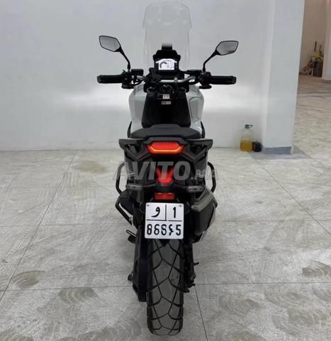 هوندا XADV750 - 2