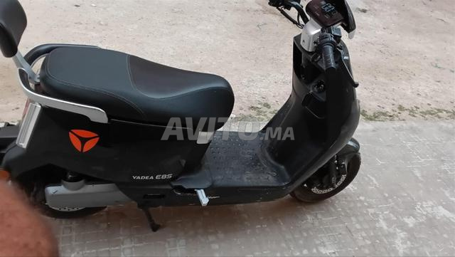 Moto Yadea électrique - 2