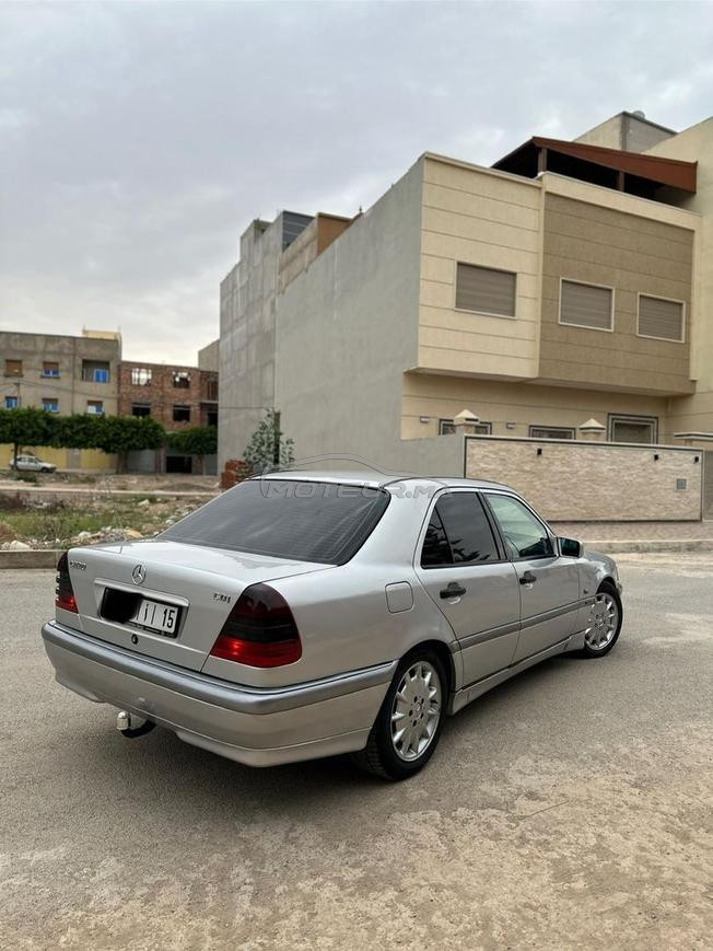 Mercedes C220 