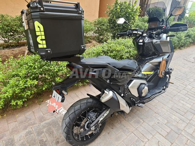هوندا XADV - 2