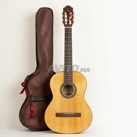 Guitare Classique & Acoustique - Housse Offerte