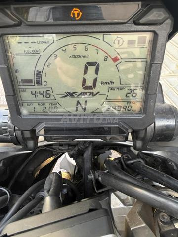 Xadv 750 2019 mis en circulation 2022 - 2