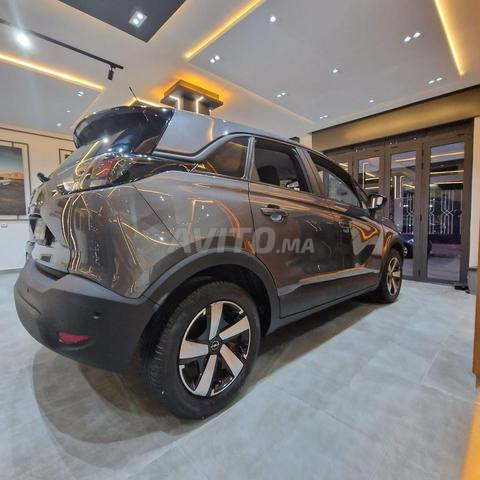 Opel Crosland - 2