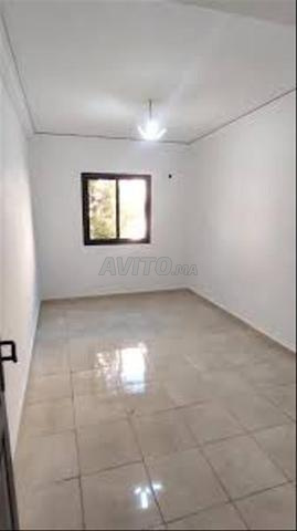 Appartement vide à côté de Mabrouka