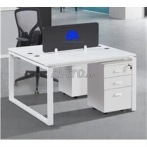 Bureau avec panneaux acoustiques/vestiaire - 2