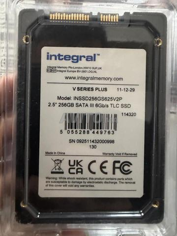 Disque dur SSD 2,5 256 Go