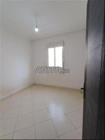 Appartement vide pour couple ou 3 filles célibataires ensoleillé - 2