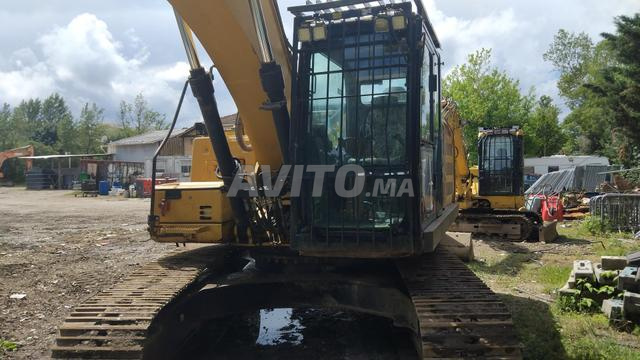 CATERPILLAR - 2