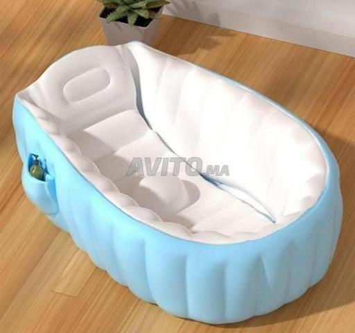 Exclusivement : Baignoire gonflable pour bébé