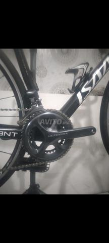 Vélo carbone ISAAC - 2