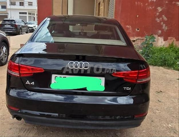 Audi A4 Diesel Automatique 2016 à Agadir