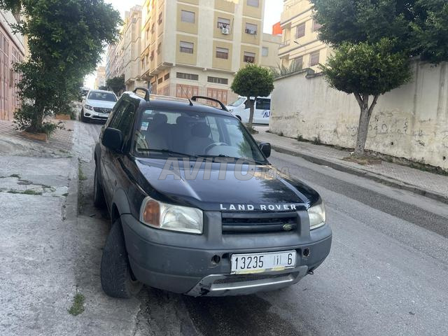 لاند روفر فريلاندر للبيع