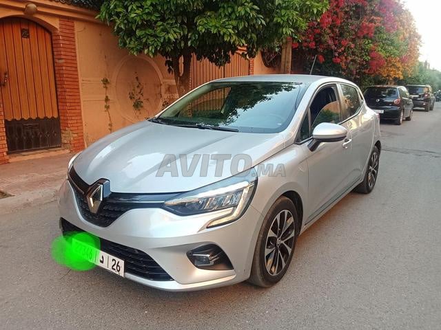 Renault Clio 5 modèle 2022/10 man libre