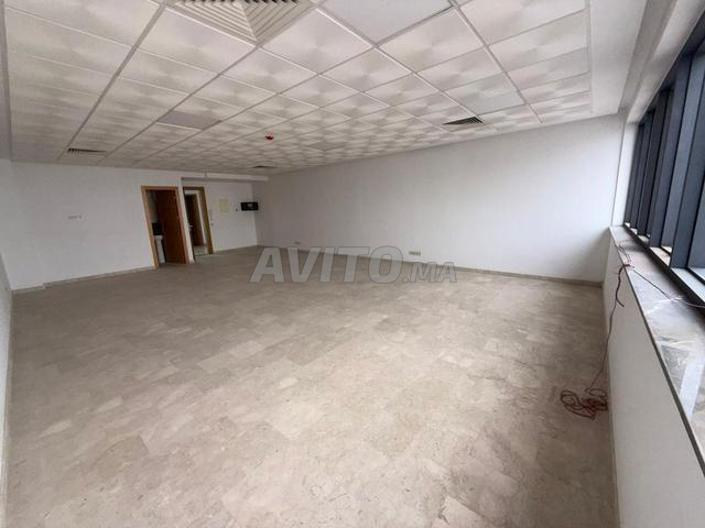 BUREAU NEUF A LOUER - 2