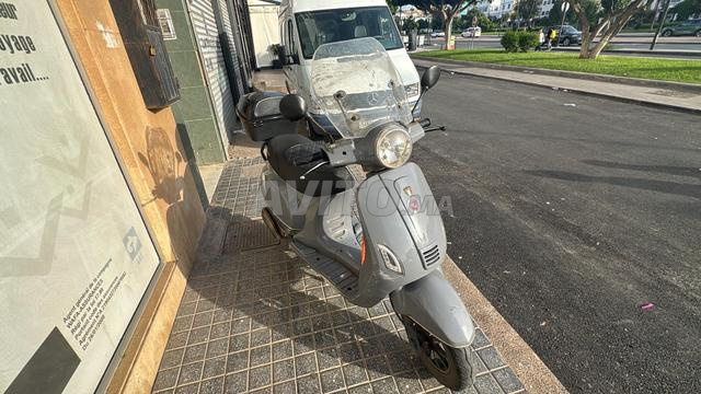 Moto scooter Toscana - 2