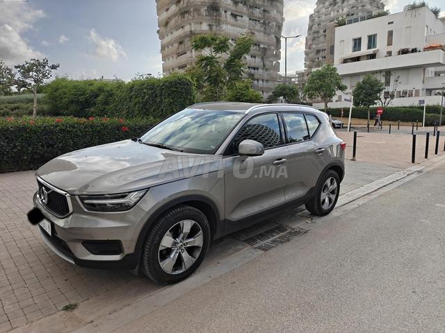 فولفو XC40 - 2