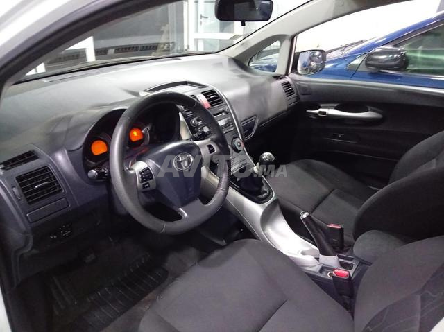 Toyota Auris essence faible kilométrage 63000 - 2