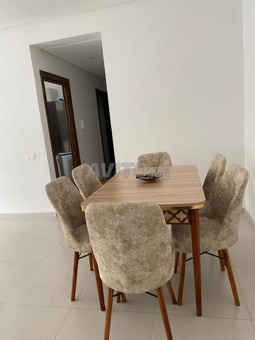 très propre appartement meublé