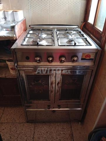 Fourniture de bureau propre - 2