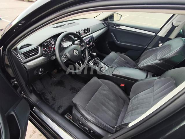 Skoda Superb Diesel Automatique 2018 à Oujda - 2