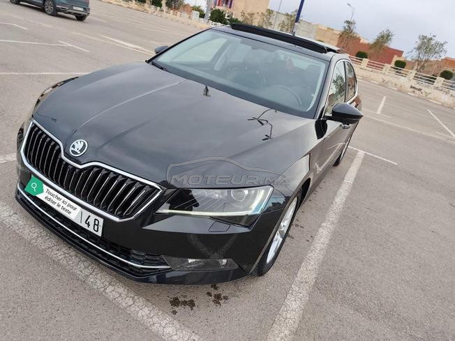 Skoda Superb Diesel Automatique 2018 à Oujda