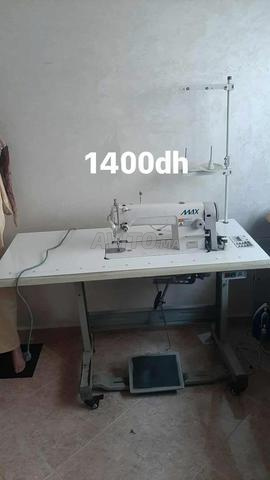 Machine à coudre - 2