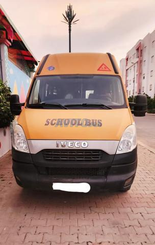 Minibus scolaire 39 places Iveco Daily