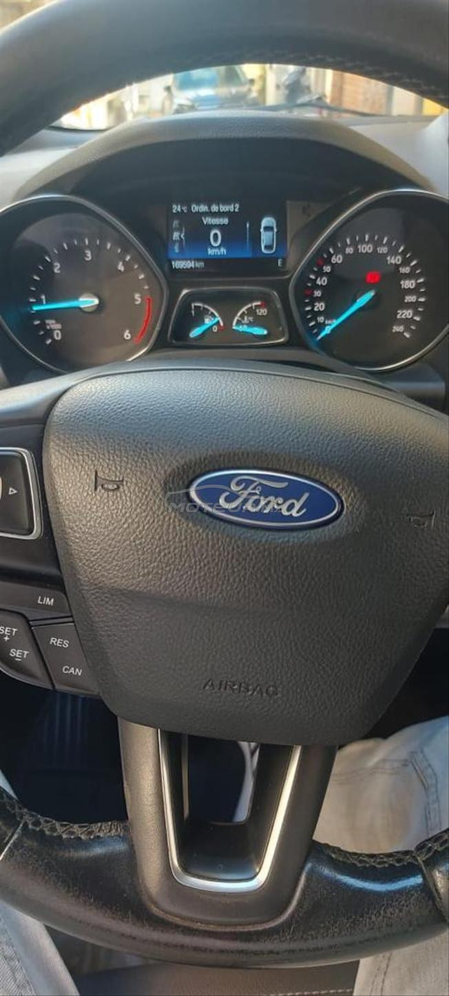ford kuga titanuim
