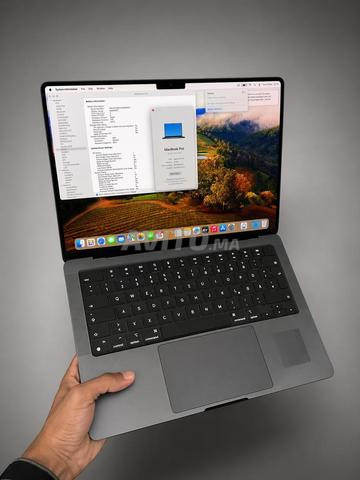 MacBook Pro M3 Pro Space Black 14” 18/512