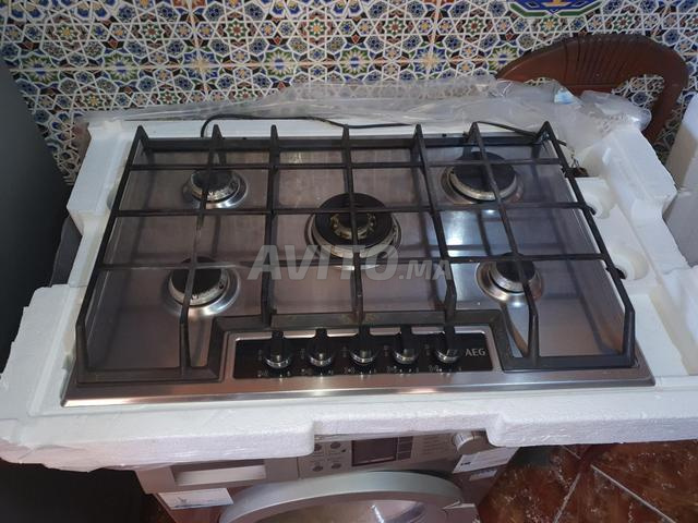 Machine à laver et cuisinière à gaz - 2