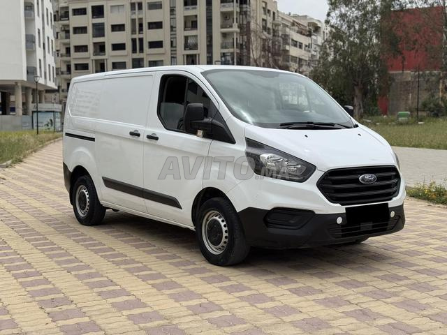 Ford transit custom L1H1 diesel 2021 à Fès - 2