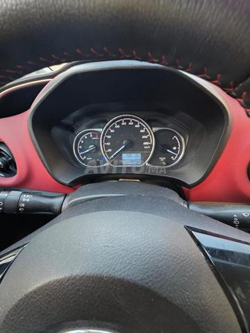 Toyota Yaris Diesel Manuelle 2018 à Salé - 2