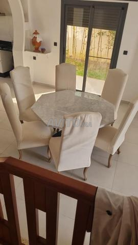 Table et chaise - 2